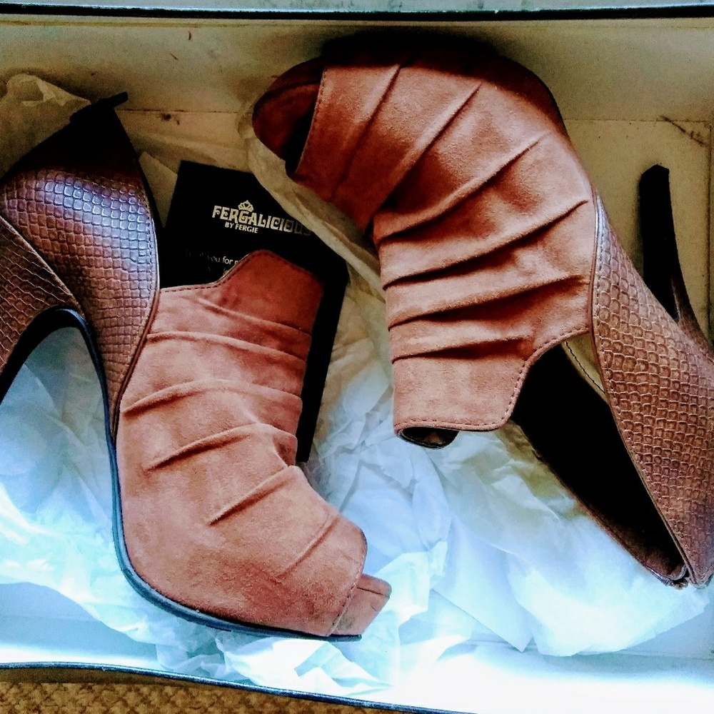 Fergie Heels